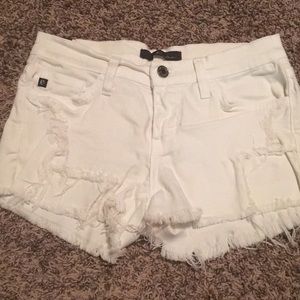 KanCan White Denim Shorts